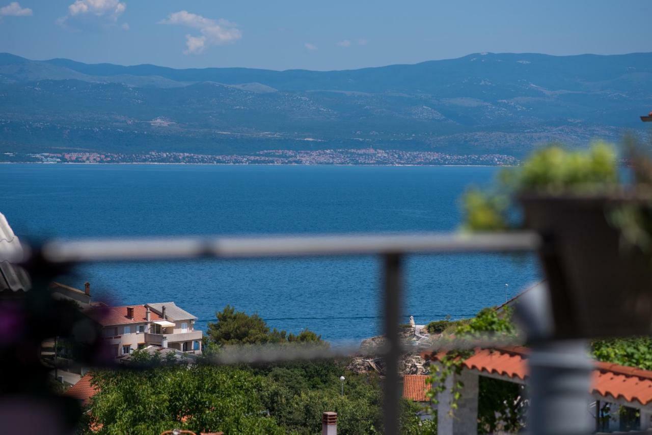 Apartment Andrija Vrbnik Zewnętrze zdjęcie